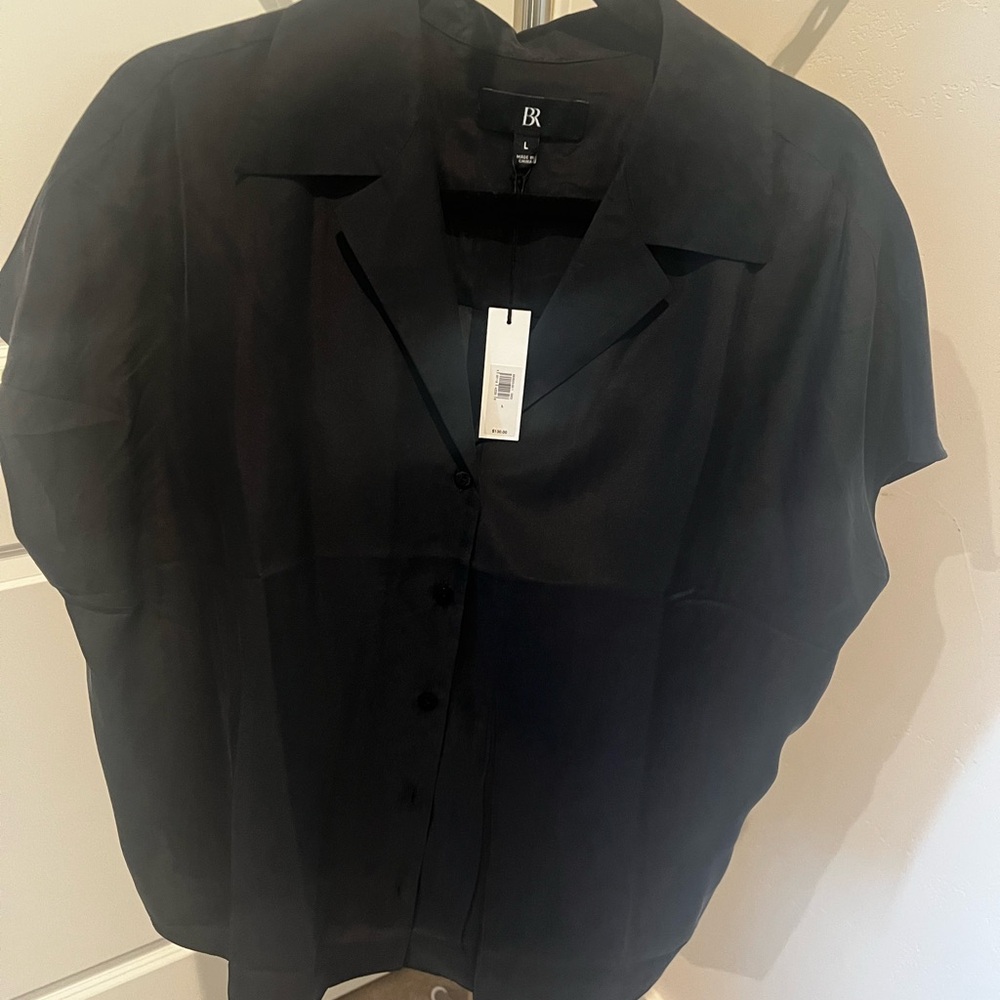 Banana Republic Button-Up Blouse